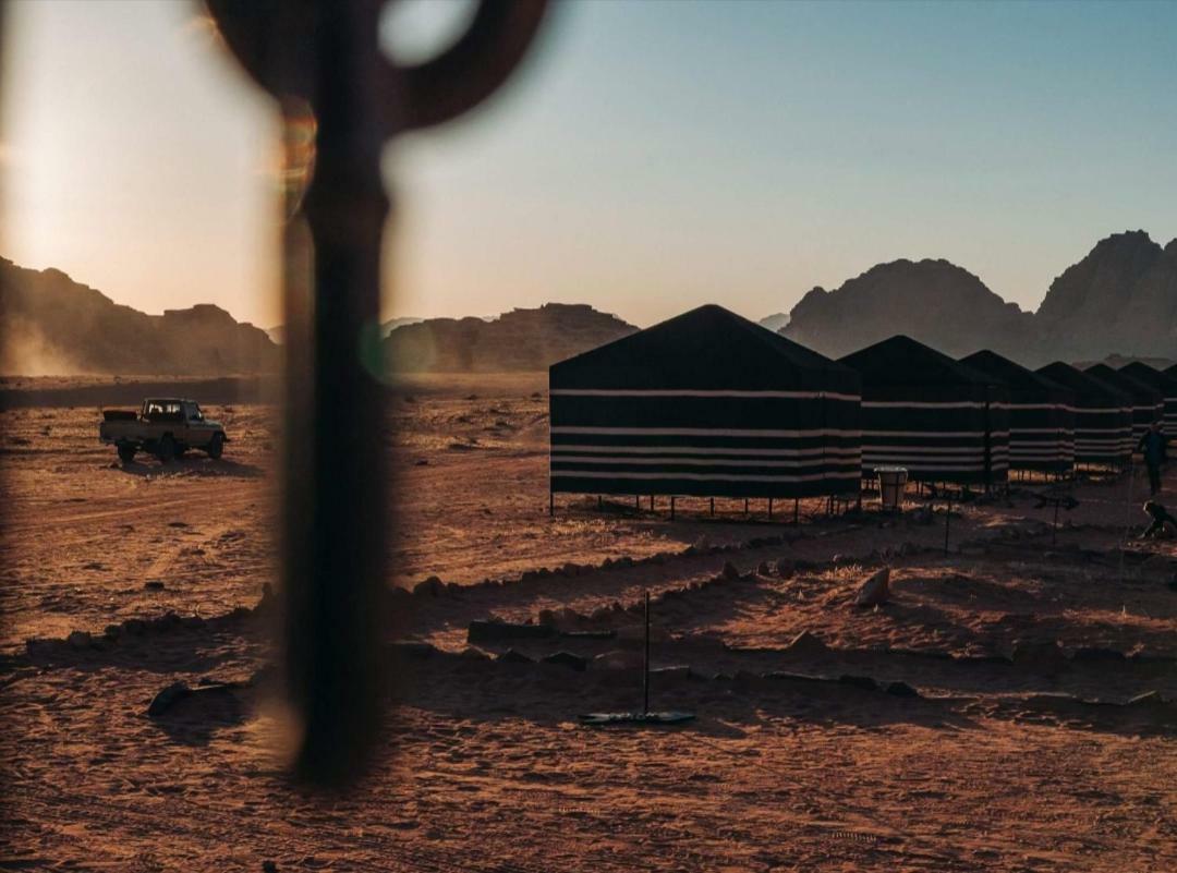Wadi Rum Moon Camp Exterior photo